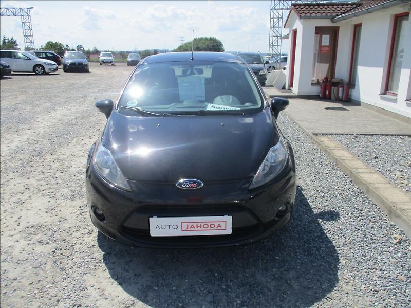 Ford Fiesta 1,2 i, klima, serv. kniha, - fotka 2 z 31