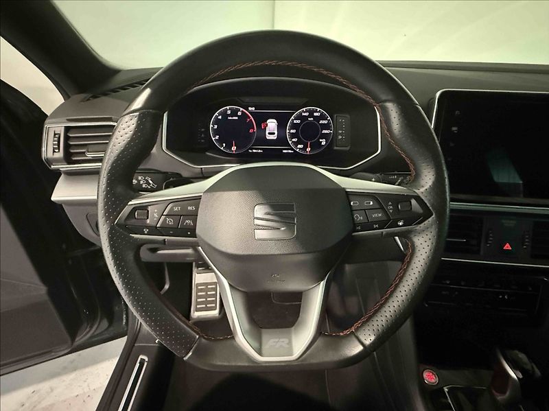 Seat Tarraco 2,0 TSI FR 1.MAJITEL 4X4 AT - fotka 12 z 23