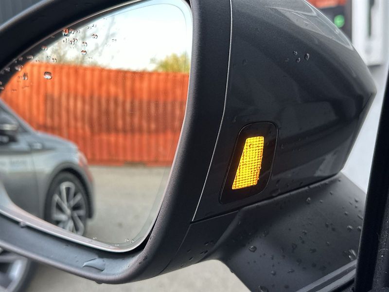 Škoda Kodiaq (2025) 2.0 TDI DSG Selection - fotka 27 z 34