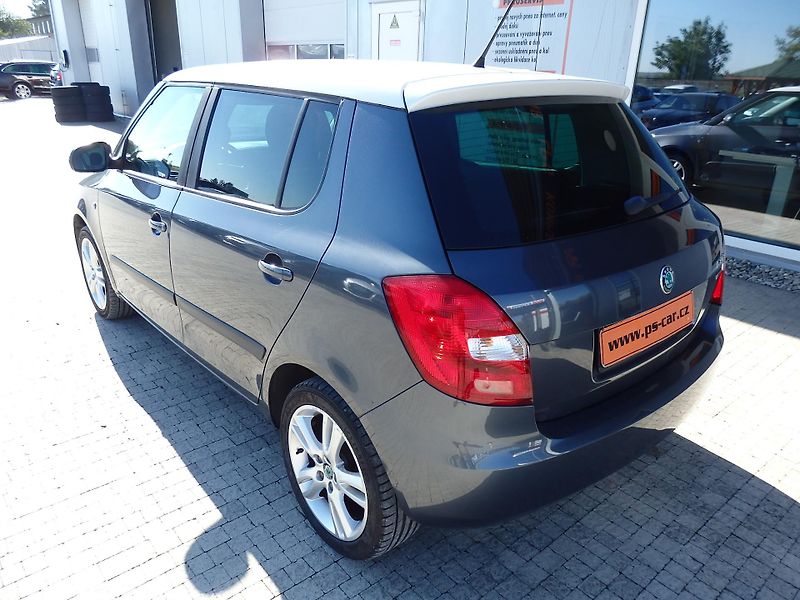 Škoda Fabia 1.4 16V KLIMATIZACE, ASR - fotka 5 z 24