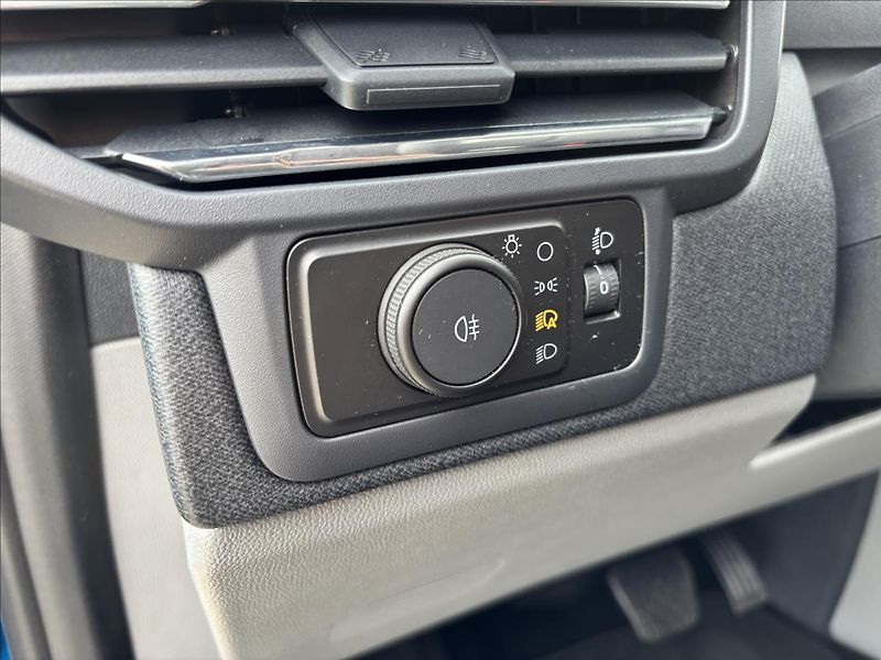 Ford Tourneo Custom 2,0 EcoBlue 125kW Titanium X - fotka 34 z 59