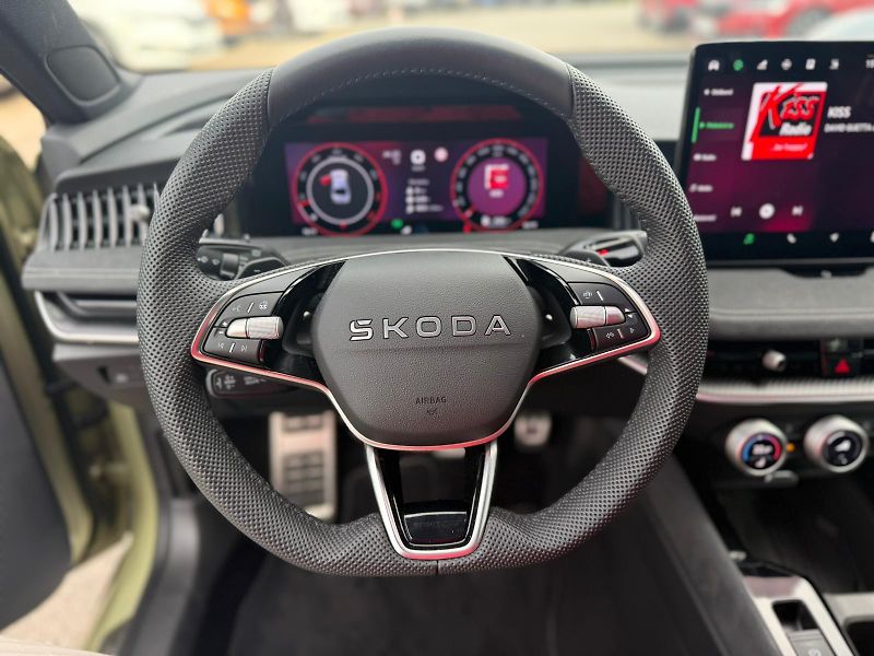 Škoda Superb Sportline 2.0TSI 195kw DSG 4x4 - fotka 10 z 29