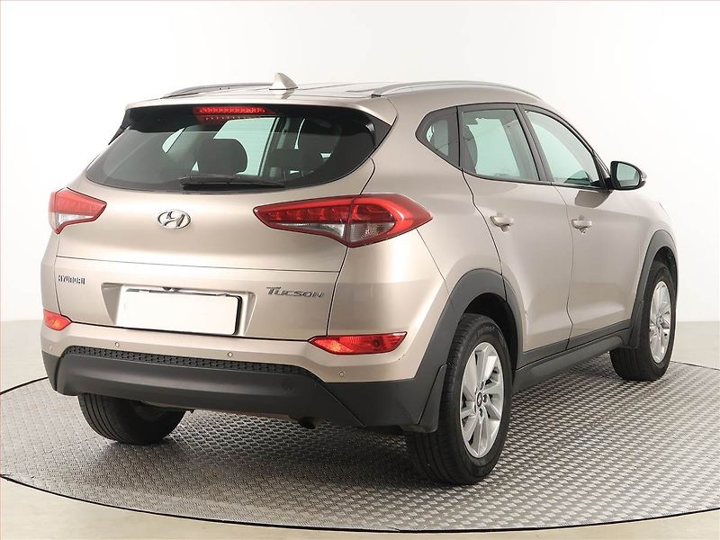 Hyundai Tucson (2018) 1.6 GDI, Navi, Tempomat - fotka 5 z 18