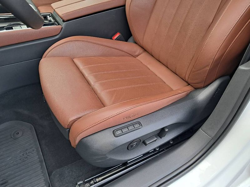 Škoda Superb (2024) COMBI IV L&K 2.0 TDI / 110 kW - fotka 26 z 32