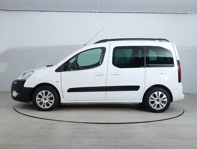 Citroën Berlingo (2014) 1.6 HDi, 5Míst, ČR - fotka 3 z 18