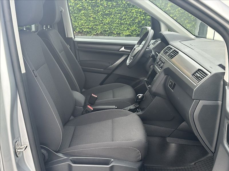 Volkswagen Caddy 2,0 TDI 102PS  Maxi Trend-7 DS - fotka 17 z 52