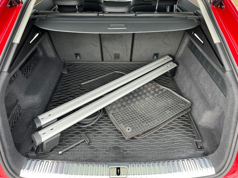Audi Q8 (2025) S-LINE 50TDI WEBASTO HUP DPH - fotka 21 z 32