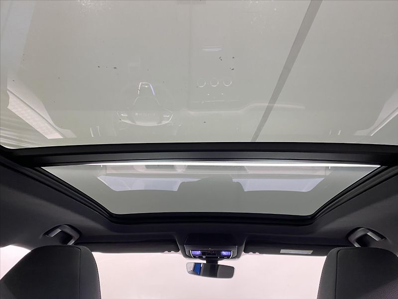 Škoda Kodiaq 1,5 TSI 150kW iV SportLine - fotka 23 z 26