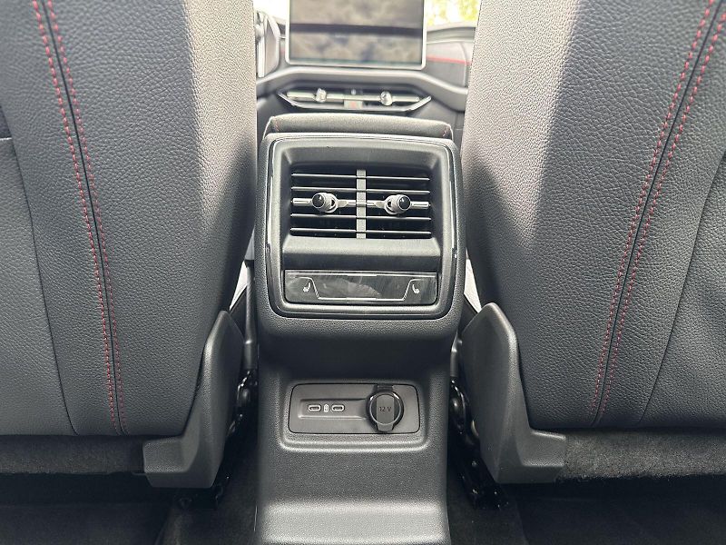 Škoda Kodiaq (2025) 2.0 TSI 4x4 DSG RS - fotka 28 z 33