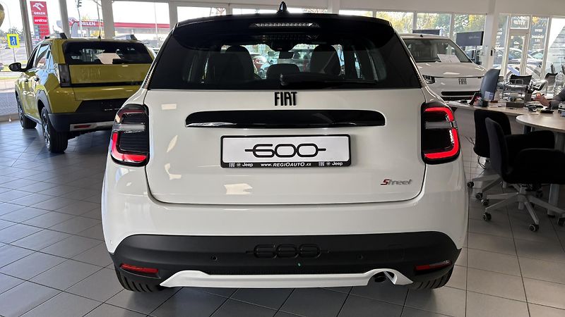 Fiat 600 1.2T Street 6MT  - fotka 5 z 14