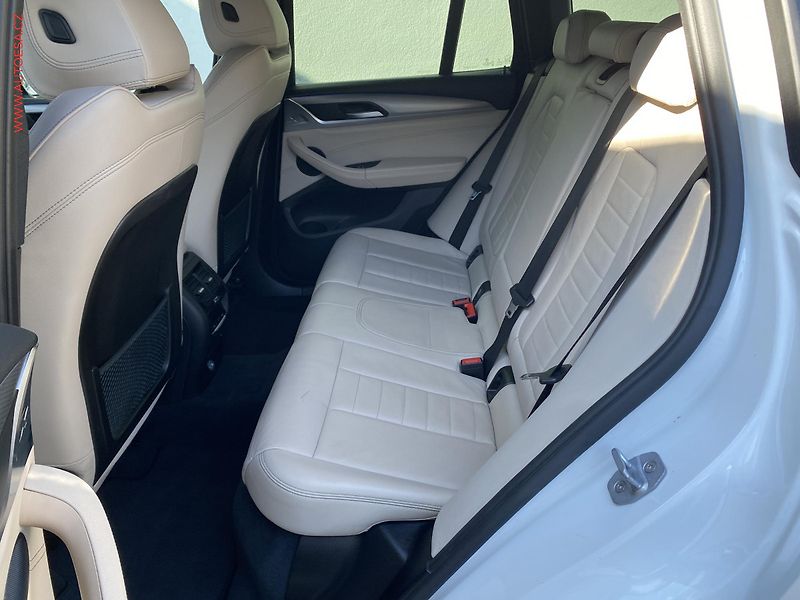 BMW X3 (2018) 2.0 D xDrive20d, AT, LED - fotka 10 z 22