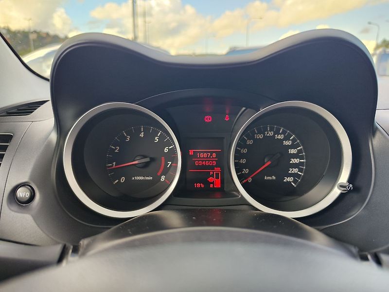 Mitsubishi Lancer 1.6 Mivec/86kW ČR 1.Majitel - fotka 15 z 27