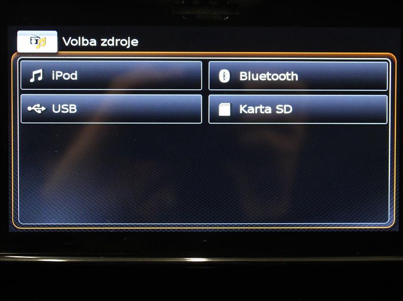 Suzuki SX4 S-Cross 1,4 Boostjet 4x4 1.maj.ČR - fotka 10 z 23