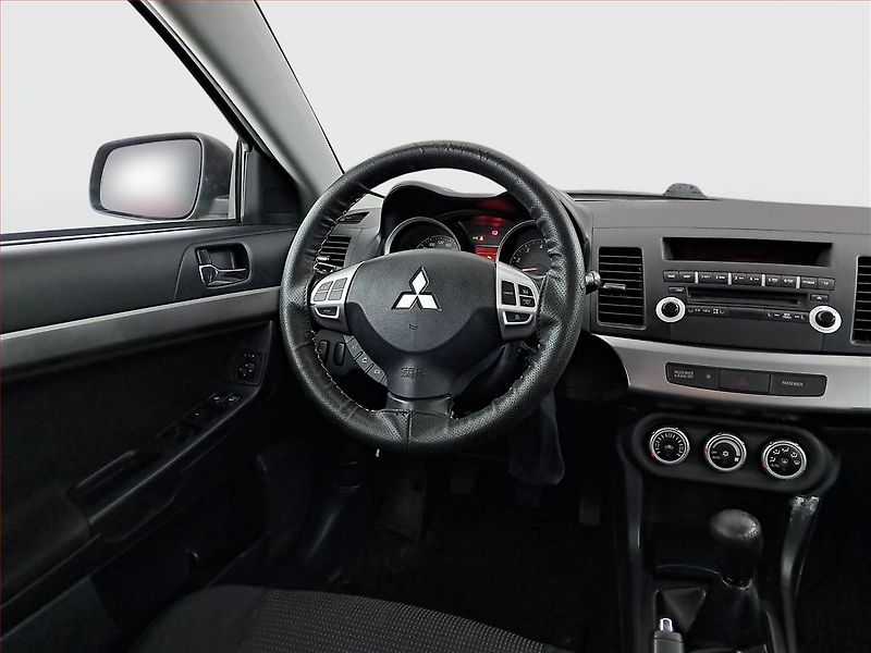 Mitsubishi Lancer (2009) 1.8 i, nová STK, dobrý stav - fotka 7 z 17