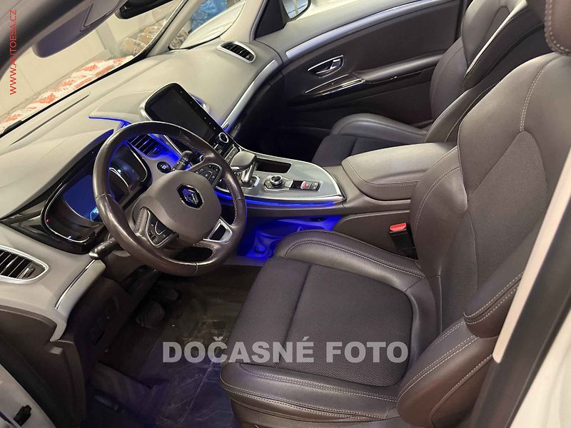 Renault Espace (2017) 1.6 TCe 4control, 2.maj,ČR - fotka 3 z 3