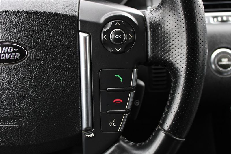 Land Rover Range Rover Sport 3,0 TDV6  ČR,A/T,4x4,DPH,HSE - fotka 21 z 46