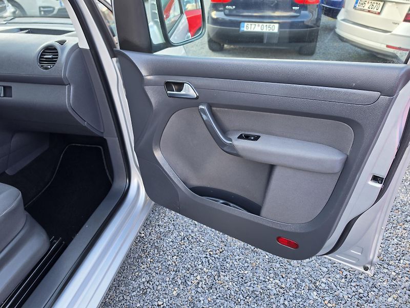 Volkswagen Caddy 1.6 TDI  - fotka 22 z 40