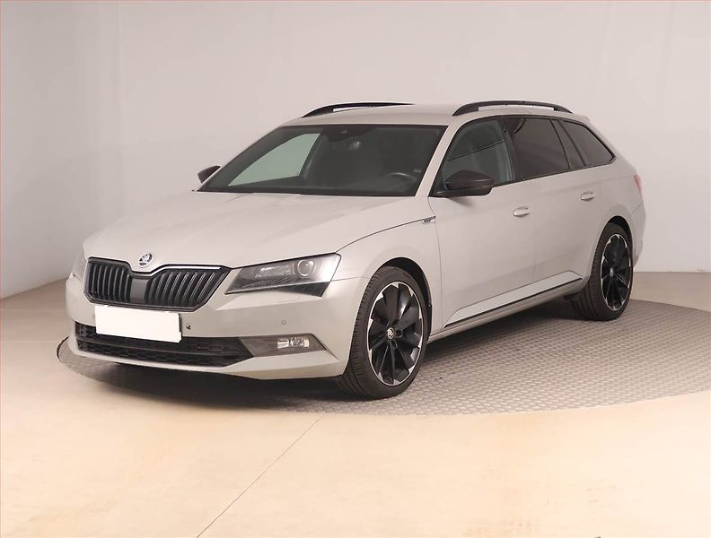 Škoda Superb (2019) Sportline 2.0 TDI, 4X4 - fotka 2 z 19