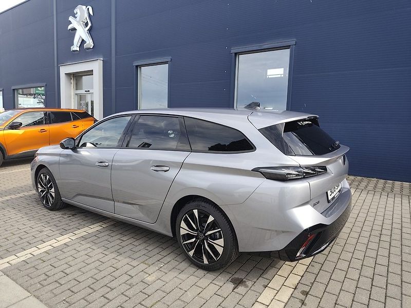 Peugeot 308 (2026) SW ALLURE Hybrid 145 e-DCS6 - fotka 3 z 15