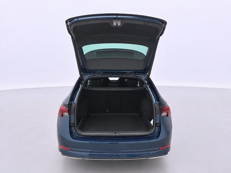 Škoda Octavia 2,0 TDI 110kW DSG Sportline CZ - fotka 9 z 36