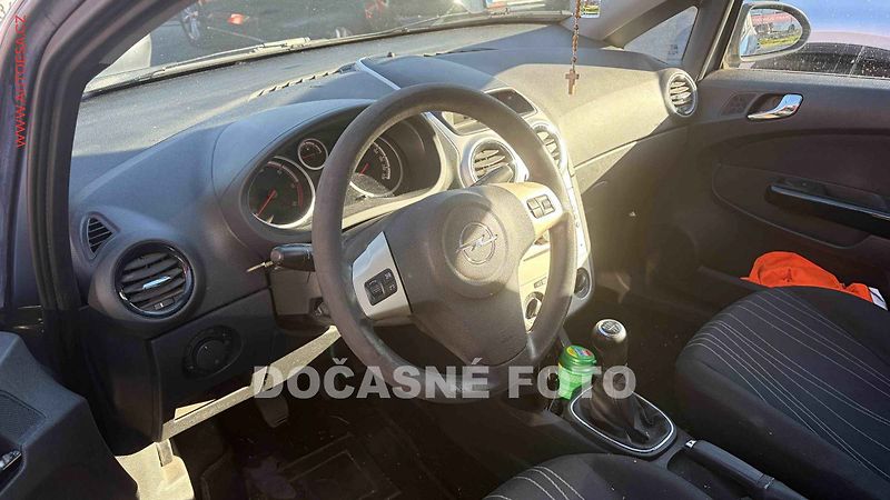 Opel Corsa (2007) 1.3 CDTi, Klima - fotka 3 z 3