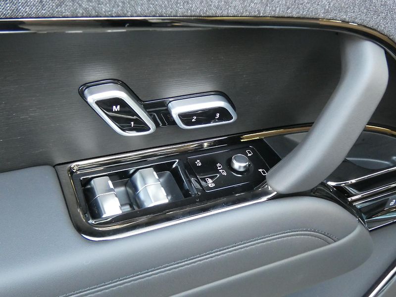 Land Rover Range Rover Sport (2026) Dynamic SE  P380     - fotka 14 z 49