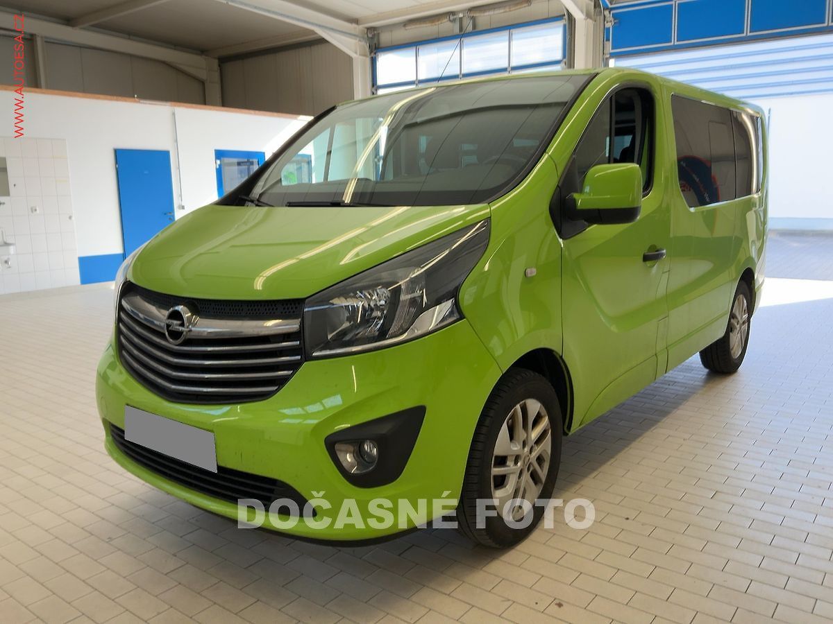 Opel Vivaro 1.6CDTi 9míst, navi, 92kW