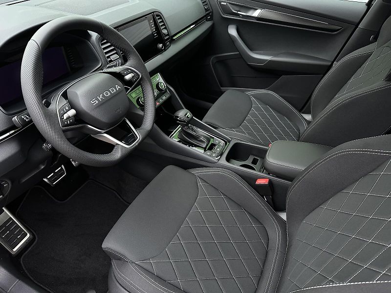 Škoda Karoq 2.0TSi DSG 4x4 Sportline 190PS - fotka 15 z 51