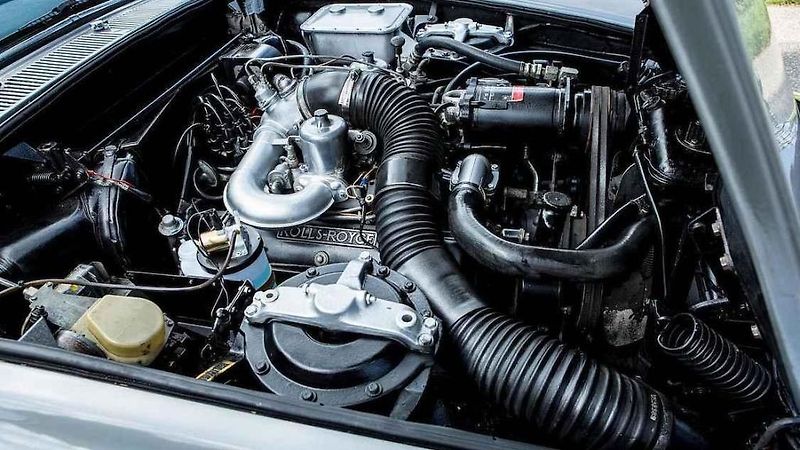 Rolls-Royce Silver Shadow Mulliner Park Ward, který patřil Muhammadovi Alimu