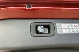 Mercedes-Benz Třídy C (2024) C 300 de 4Matic EQ - náhled 35