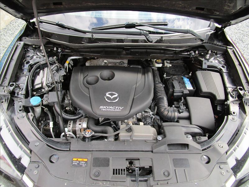 Mazda CX-5 2.2 Skyactiv-D, aut. klima - fotka 35 z 38