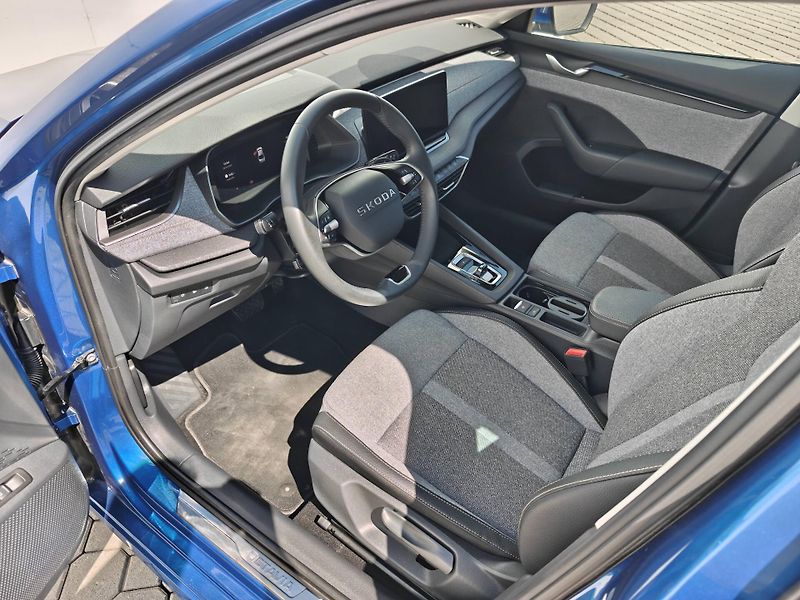 Škoda Octavia Top Selection 7DSG m-HEV 1,5TS - fotka 5 z 25
