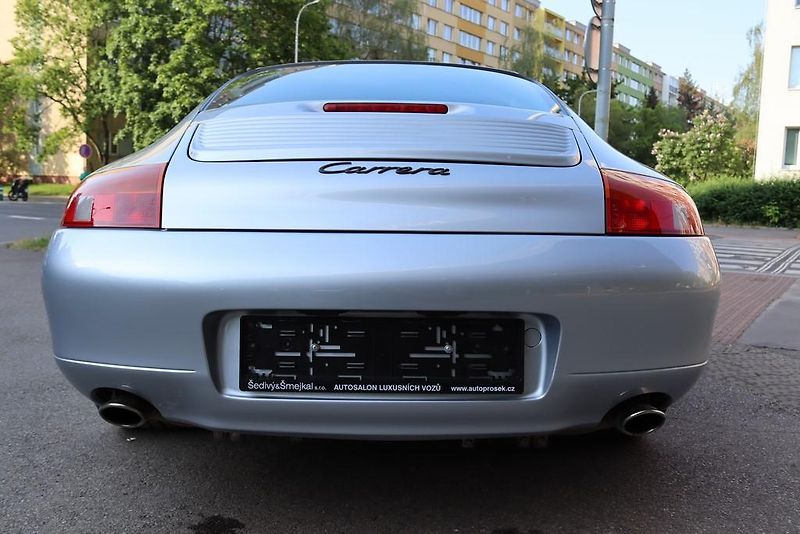 Porsche 911 996 3.4 CARRERA 221kW - fotka 14 z 49