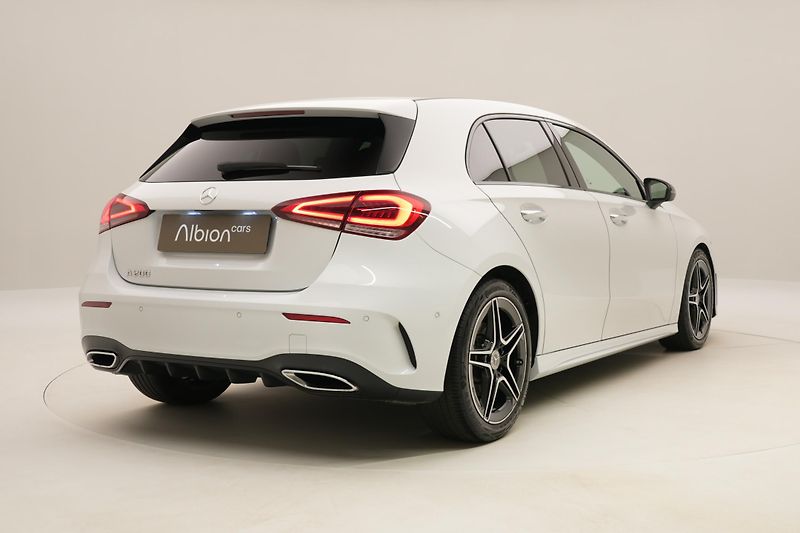 Mercedes-Benz Třídy A A200 AMG 120kW AUT - fotka 12 z 51