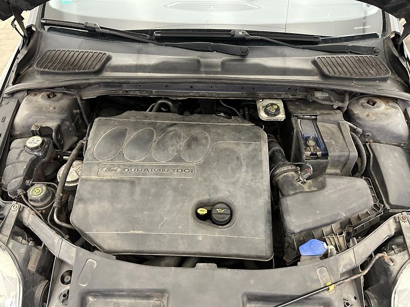 Ford Mondeo 2.0 TDCI Titanium - fotka 22 z 22