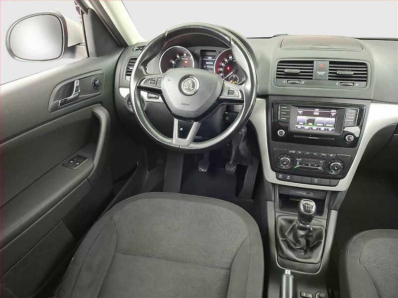 Škoda Yeti (2016) 1.2 TSI, Tempomat - fotka 7 z 14