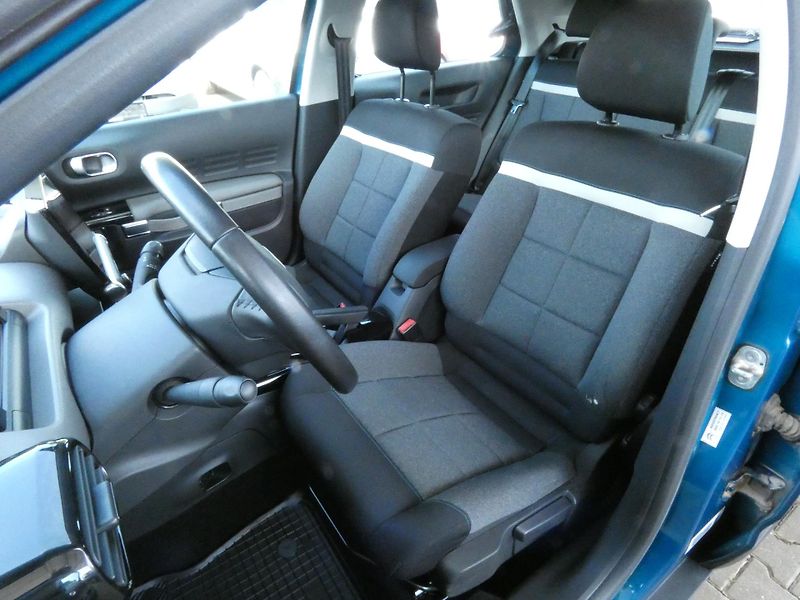 Citroën C4 Cactus (2020) 1,5 dci - fotka 16 z 29