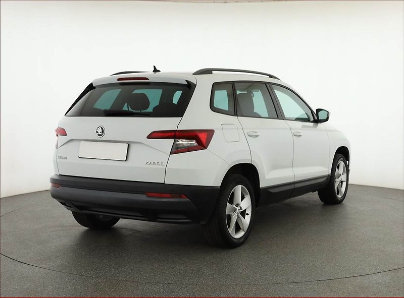 Škoda Karoq (2019) 1.5 TSI - fotka 5 z 21