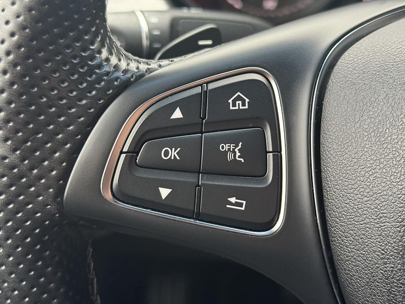 Mercedes-Benz Třídy X (2020) 350d 190kW, 4Matic, RZV - fotka 23 z 39