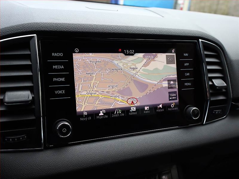 Škoda Karoq (2018) Style 2.0 TDI, 4X4, Navi - fotka 11 z 18