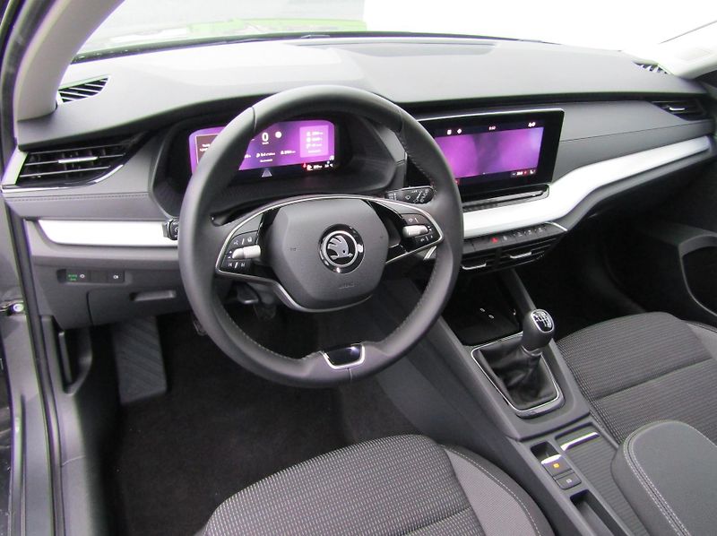 Škoda Octavia IV FL Selection 1.5 TSI /110kW - fotka 5 z 30