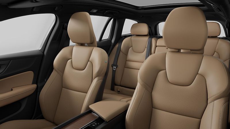 Volvo V60 (2026) B4 AUT DARK PLUS - fotka 7 z 9