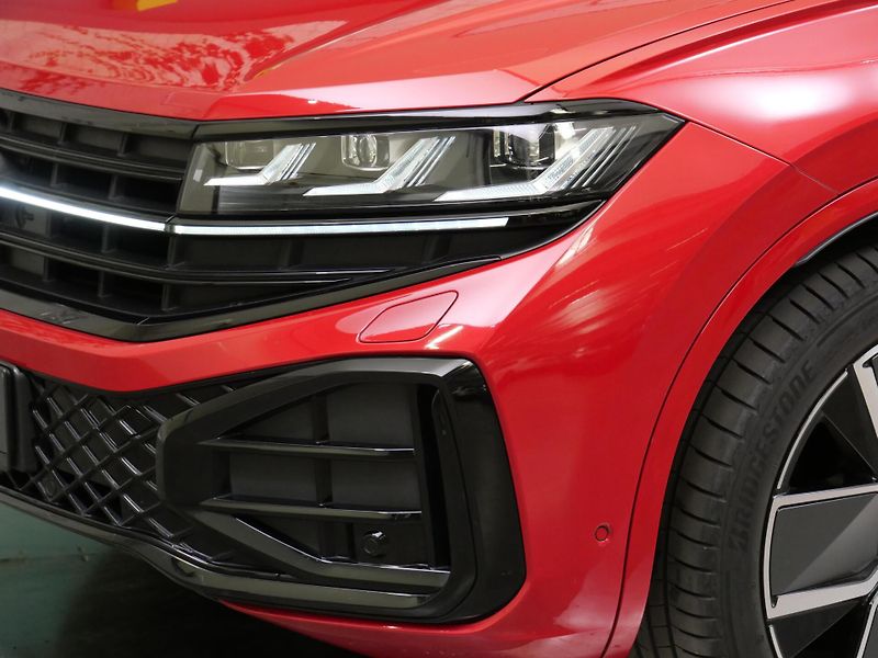 Volkswagen Touareg - fotka 9 z 30