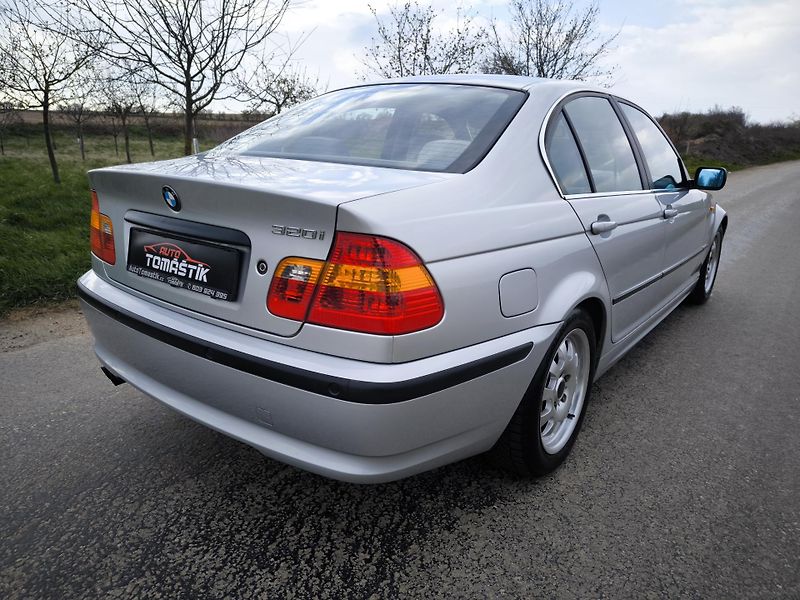BMW Řada 3 320iAUTOMAT 6VÁLCŮ*BEZ KOROZE* - fotka 5 z 87