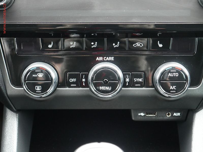 Škoda Octavia (2017) 1.0 TSl, ČR, Style Plus - fotka 13 z 18