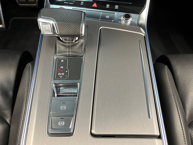 Audi S7 257KW QUATTRO SPORTBACK,VZDUCH - fotka 25 z 33