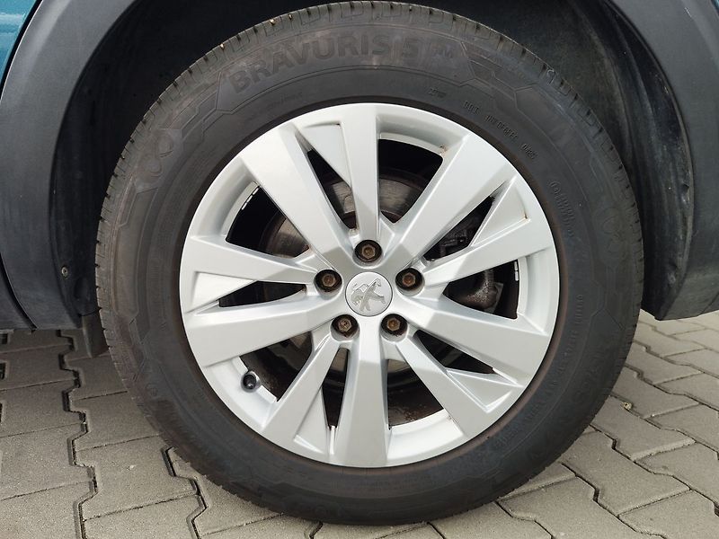 Peugeot 5008 1.5 HDI/96kW Servisováno - fotka 29 z 29