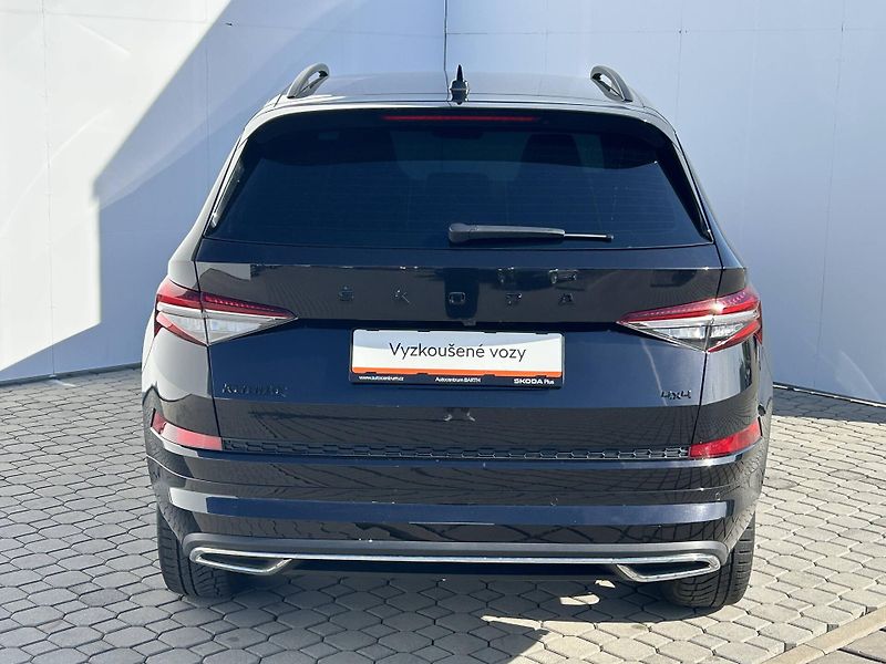 Škoda Kodiaq Sportline 4x4 7DSG 2,0TSI - fotka 25 z 27