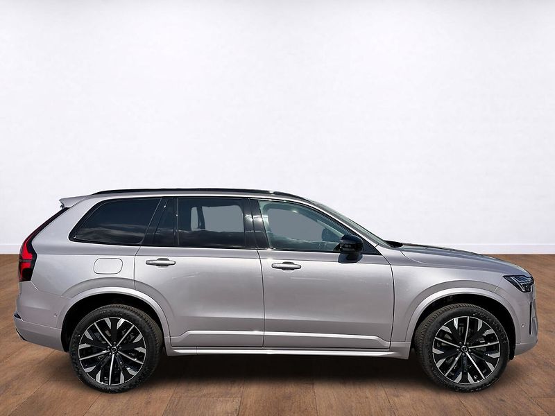 Volvo XC90 (2026) PLUS B5, ventilace, kamera 360 - fotka 5 z 23