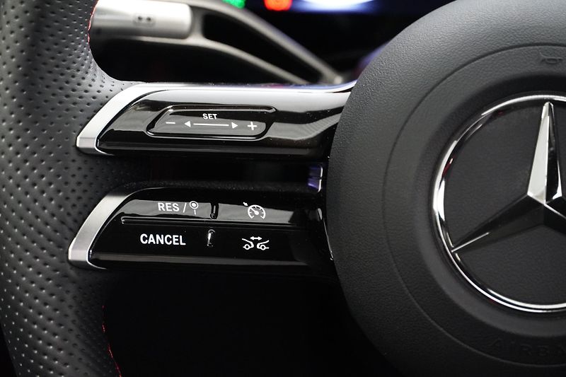 Mercedes-Benz CLA 3504matic,AMG,Superscreen,Tažn - fotka 25 z 40
